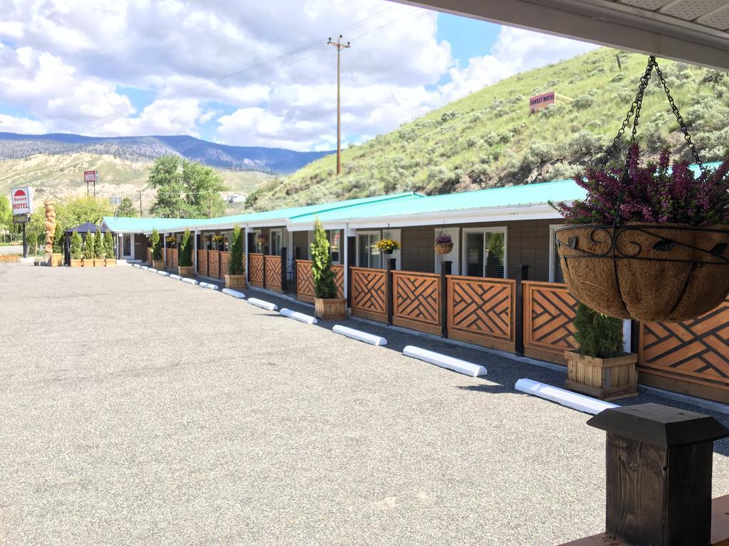 Sunset Motel Cache Creek Exterior foto